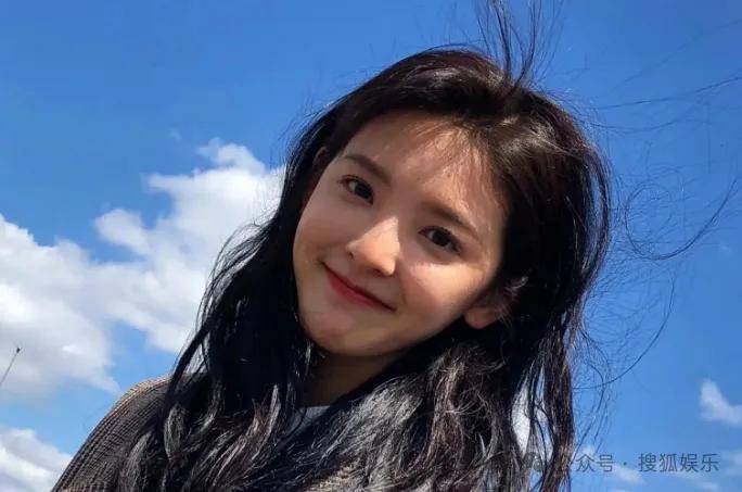 又要见证素人明星的诞生?都说她不进娱乐圈可惜了......