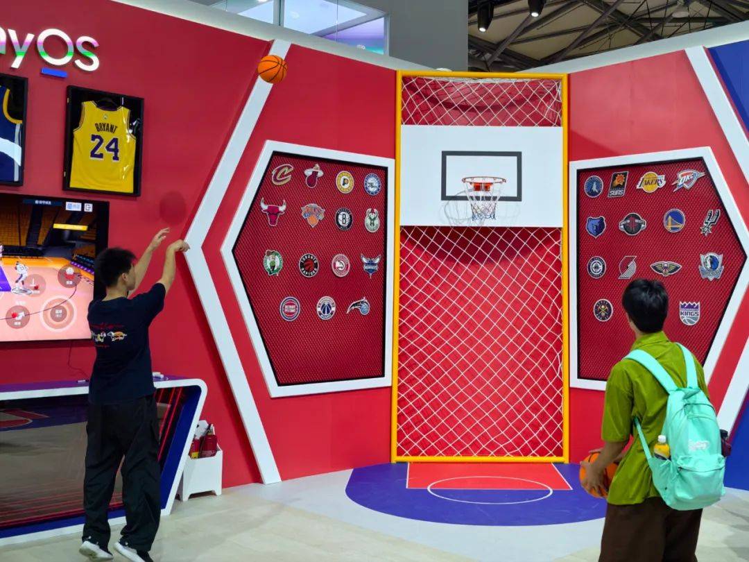 逛了一天ChinaJoy,最后被吸引的居然是鸿蒙。。。