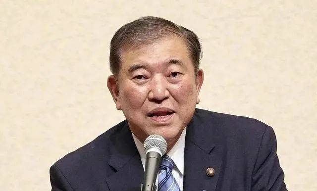 取消访问!中方罕见发大火,我外长当众点名警告日本,石破茂重新开始公开“反省”战争